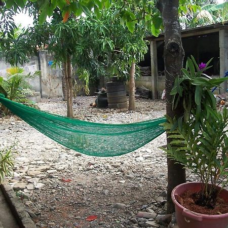 Charm Guest House Puerto Princesa Dış mekan fotoğraf